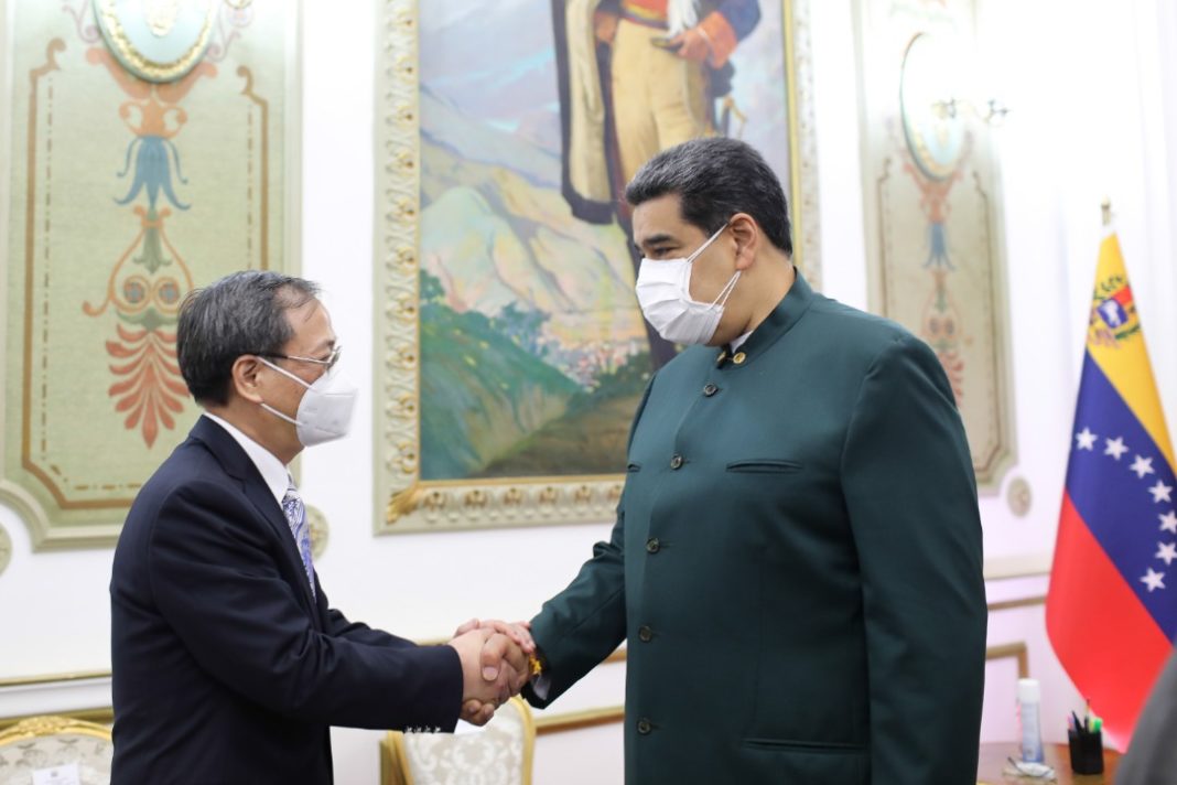 Pdte. Maduro sostuvo encuentro en Miraflores con el embajador chino