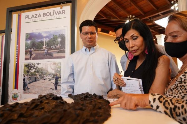 Plaza Bolívar