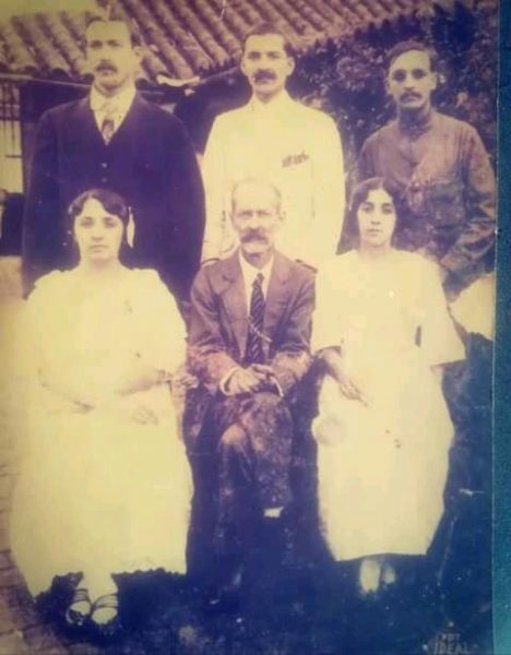 Angulo-Familia Rivas Morales