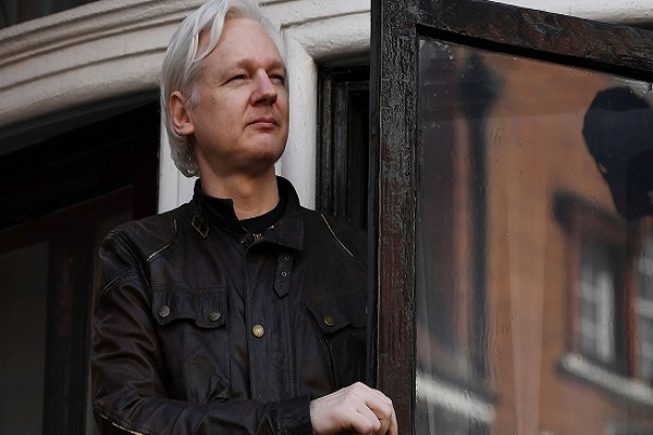 Defensa de Assange