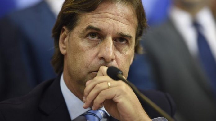 Uruguay-presidente Lacalle Pou-encuesta