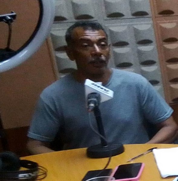 Abogado y teniente coronel del cuerpo de bomberos, Fesar Abucasen Linares