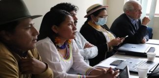 diálogo en Ecuador
