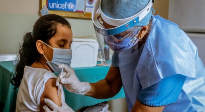 Conformarán comité de vacunación en Venezuela