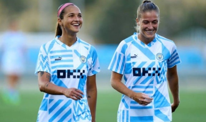 deyna Deyna Castellanos y el Manchester