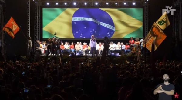 Lula mantiene ventaja en elecciones de Brasil