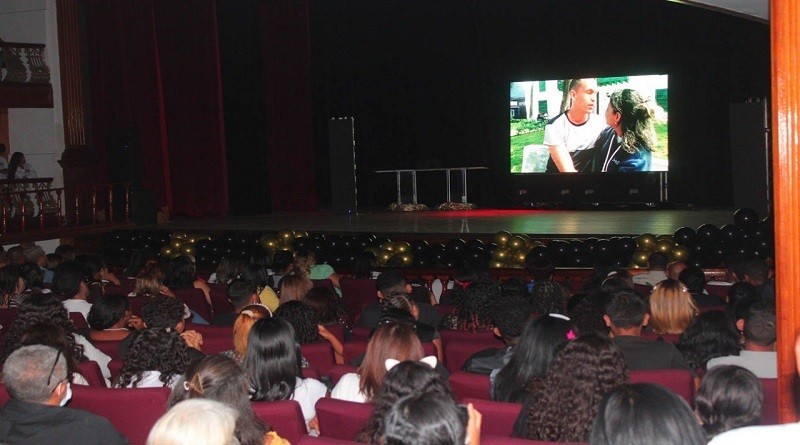 cine comunitario en Puerto Cabello