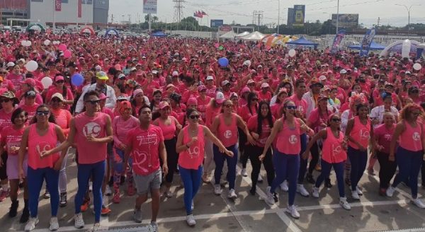Funcama caminata por la vida
