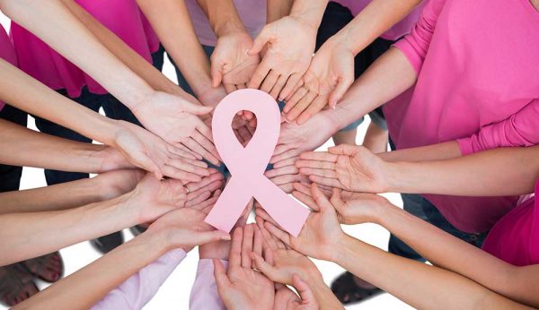 Profesionales de la comunicación social se suman a la lucha contra el cáncer de mama