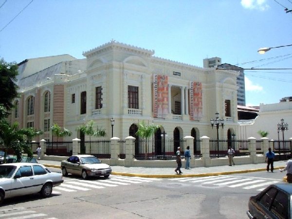 casco histórico-Valencia-Teatro municipal