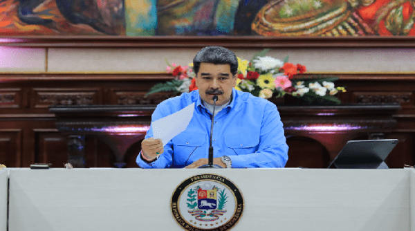 Maduro: Este no es un proceso revisionista, esto es una revolución