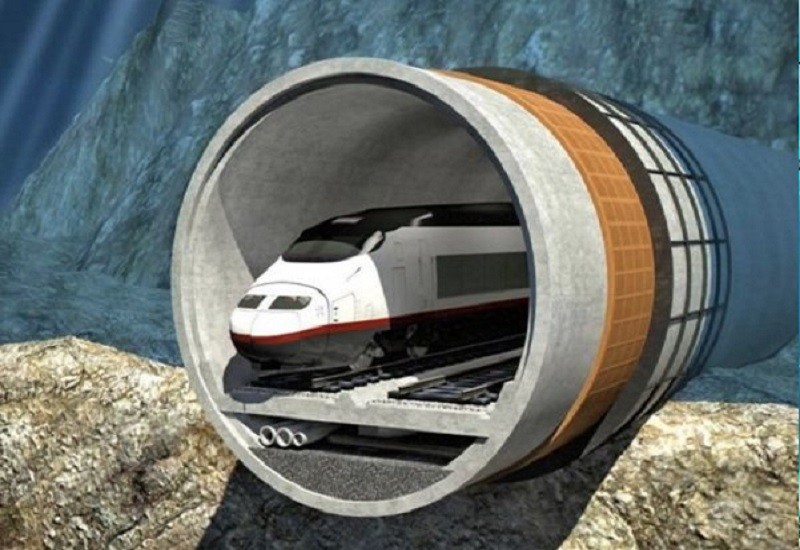 TREN Primer túnel férreo submarino