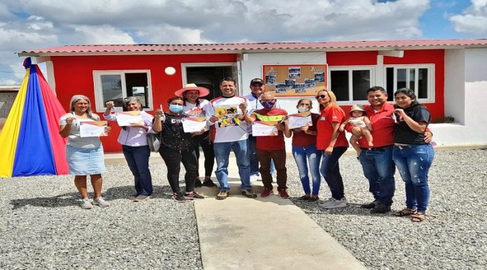 GMVV entrega viviendas en la Comuna Valles de Chávez en Lara