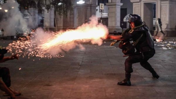 peru_siete_muertos01.jpg_1718483347 manifestantes en Perú