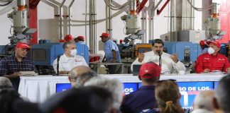 Maduro llama a la clase obrera a plantarse firme en defensa de la Patria