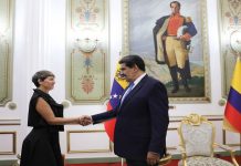 Maduro se reúne con primera dama de Colombia para integración cultural