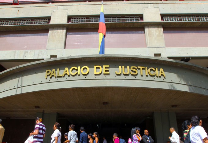 Palacio-de-Justicia-071