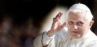 Valencia: decretan siete días de duelo por la muerte del Papa Benedicto