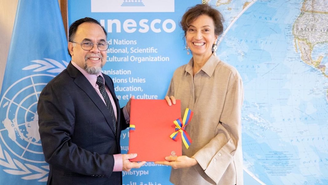 Unesco-embajador venezolano Rodulfo Pérez