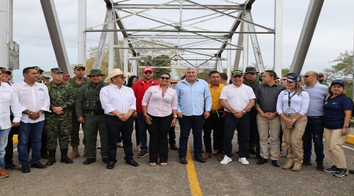 Colombia celebra reapertura del puente internacional “José Antonio Páez”