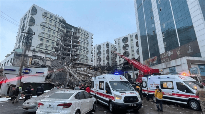 Nuevo sismo de magnitud 5,6 sacude el este de Türkiye