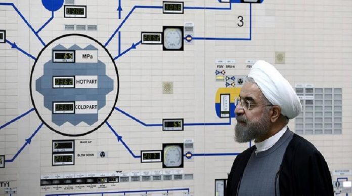 Inspectores de energía nuclear cumplen agenda de trabajo en Irán