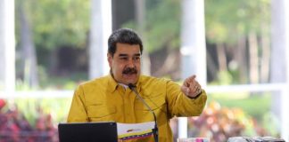 Si es neoliberal, no hay razón para que continúe el acoso imperial en su contra, ¿verdad? (Foto: Prensa Presidencial de Venezuela)