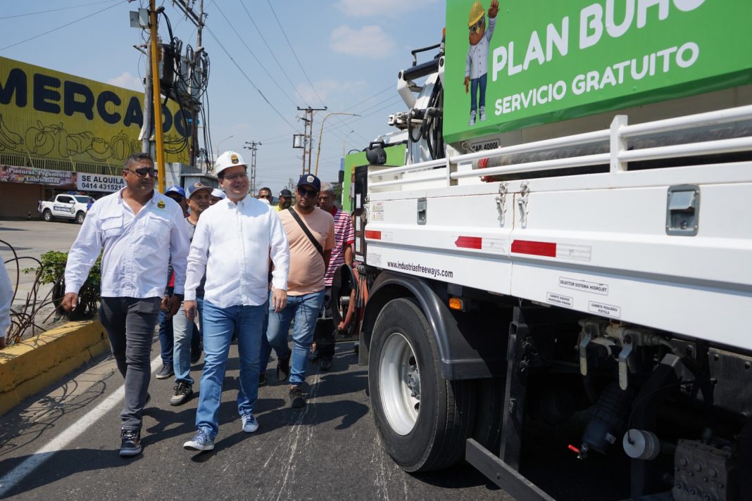 Alcalde Fuenmayor dotó de camiones Vacuum a cuadrillas del Plan Búho (3)