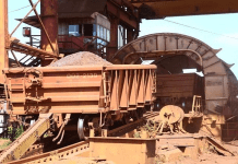 Ferrominera del Orinoco instala ruedas nacionales en tercera locomotora