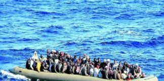 Naufragio de migrantes