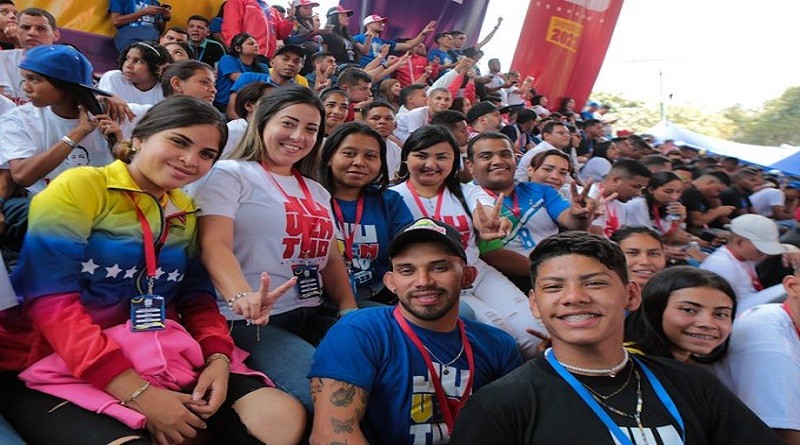 Presidente Maduro asiste al Congreso Nacional de la Juventud Presidente Maduro asiste al Congreso Nacional de la Juventud