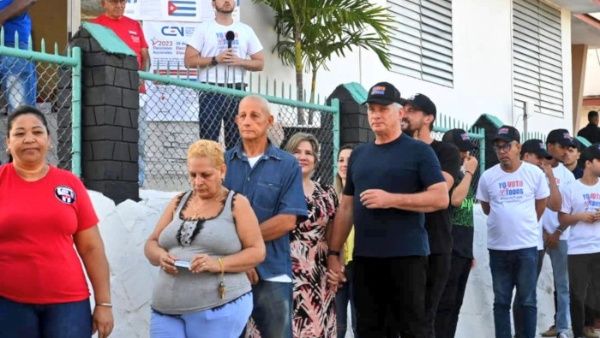 Autoridades cubanas