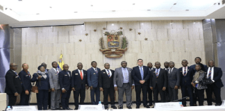Delegación de Nigeria participa en conferencia del Arco Minero del Orinoco