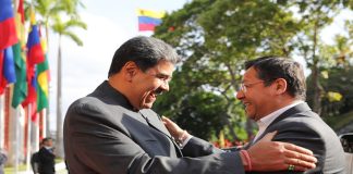 Jefe de Estado recibe al presidente Luis Arce en el Palacio de Miraflores