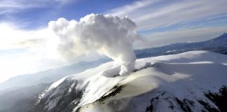 Colombia: Volcán Nevado del Ruiz enciende alarmas