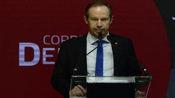 funcionarios públicos