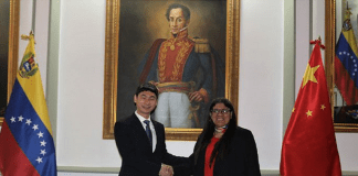 Nuevo embajador designado de China, Lan Hu llega a Caracas