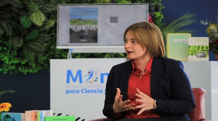 Venezuela denuncia retención de equipos de Microscopía Electrónica en EE. UU.