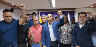 MinTrabajo y personal de Cartones de Venezuela continuarán produciendo