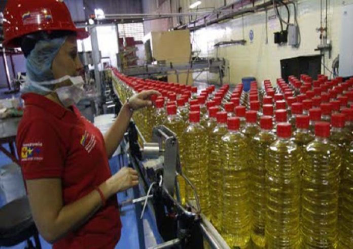 Producción de aceite crudo de palma
