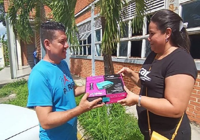 CANTV entrega módems