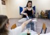 griegos acuden a las urnas