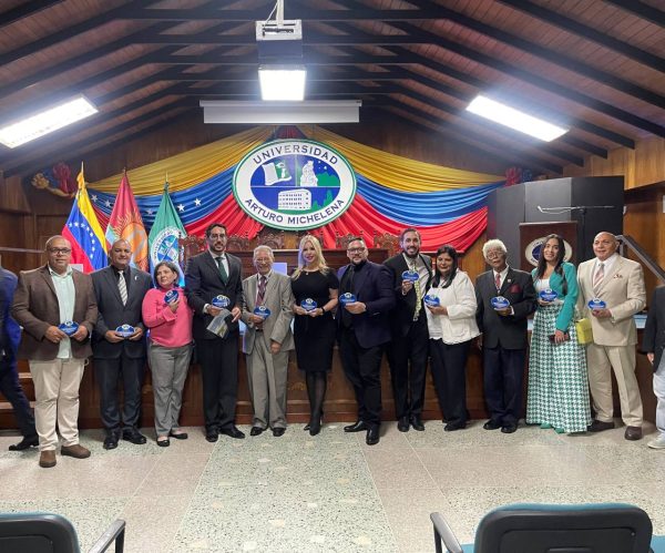 Universidad Arturo Michelena firmó convenio con el Colegio de Abogados de Carabobo
