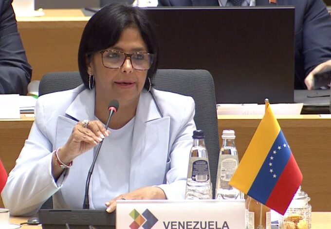 Cumbre Celac-UE: Venezuela insta a crear agenda de cooperación