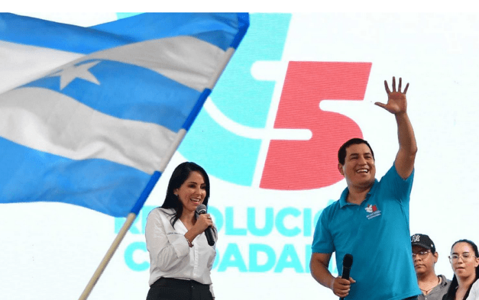 Gonzalez-Arauz lidera encuestas en Ecuador