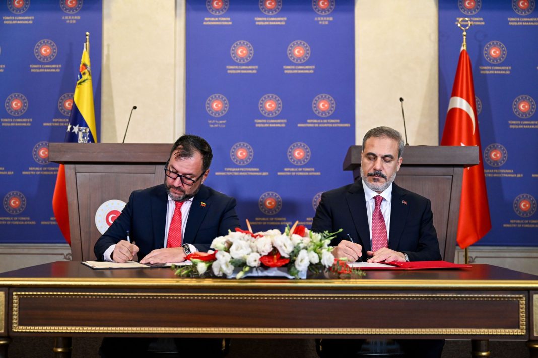 Venezuela-Turquía-acuerdos Venezuela-Turquía-acuerdos-canciller Yván Gil