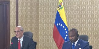 Acuerdos en transporte marítimo y portuario