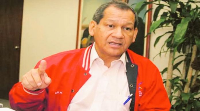 Presidente Maduro lamenta fallecimiento de Luis Acuña Presidente Maduro lamenta fallecimiento de Luis Acuña