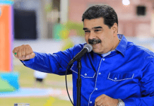 Presidente Maduro mantiene diálogo directo con el pueblo organizado