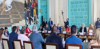 Comisión delegada AN aprueba gira internacional del presidente Maduro